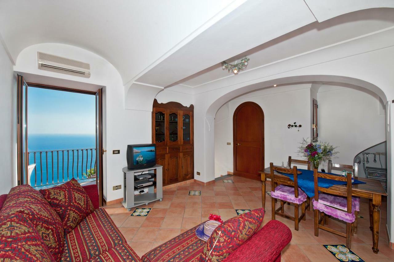 Casa Lavinia - The Beauty&Coastline In Your Sight! Apartment Positano Bagian luar foto